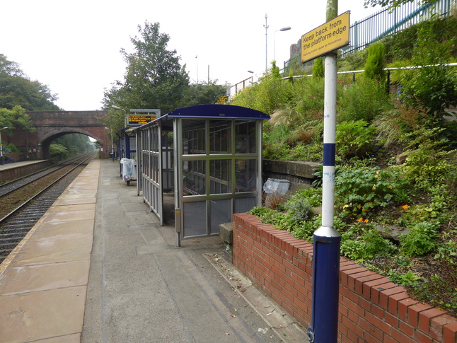 Westhoughton platform 1 shelter