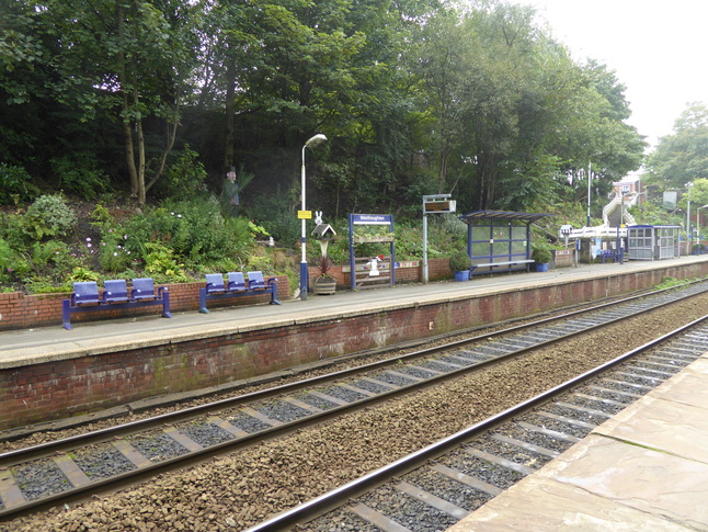 Westhoughton platform 2
