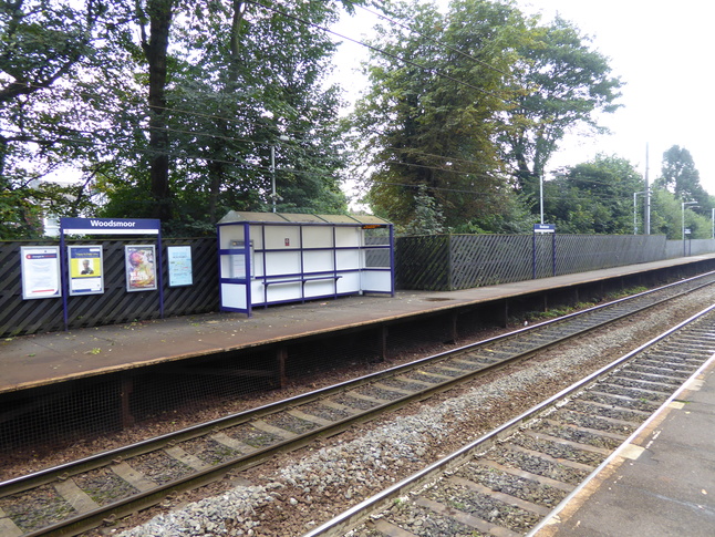 Woodsmoor platform 2