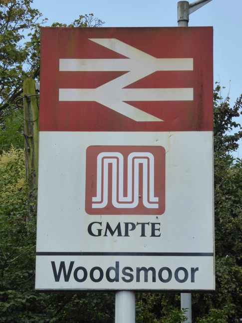 Woodsmoor sign
