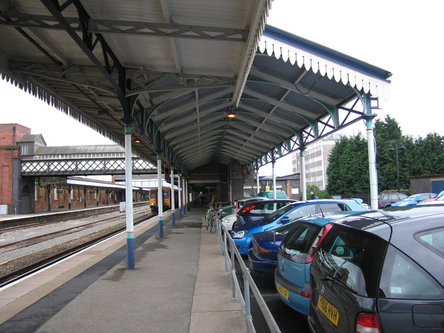 Worcester Shrub Hill bay
