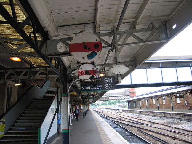 Worcester Shrub Hill
disc signals