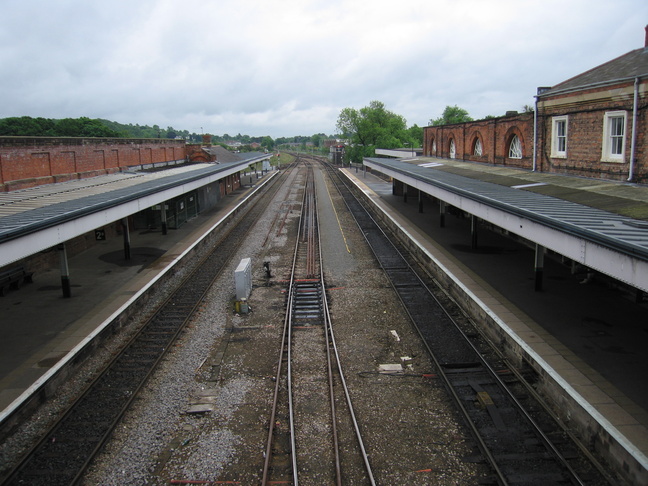 Worcester Shrub Hill
looking south from footbridge