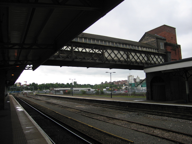 Worcester Shrub Hill
old footbridge hole
