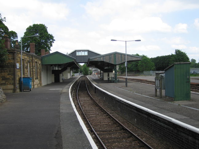 Yeovil Pen Mill platforms