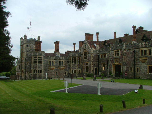 New Forest and Rhinefield House, May 05
