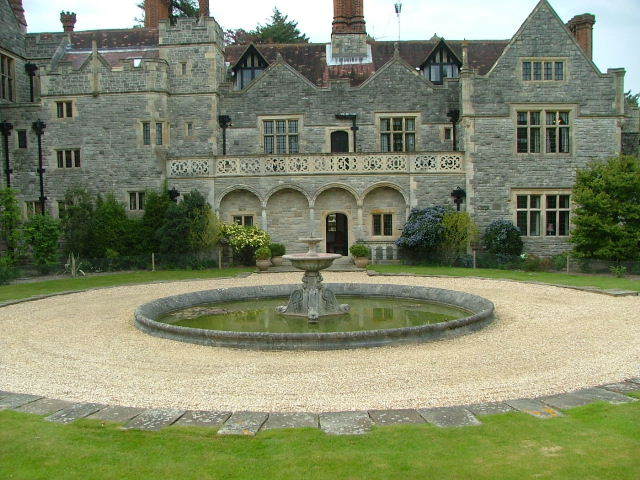 New Forest and Rhinefield House, May 05