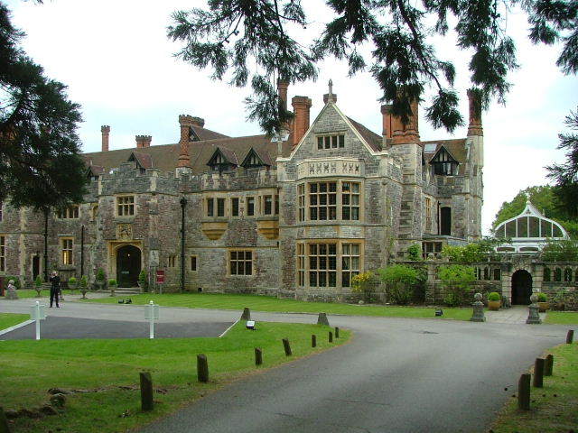 New Forest and Rhinefield House, May 05