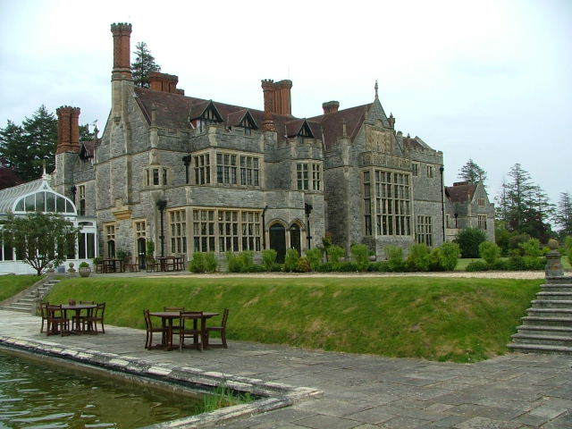 New Forest and Rhinefield House, May 05