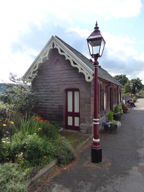 Armathwaite platform 2
building side