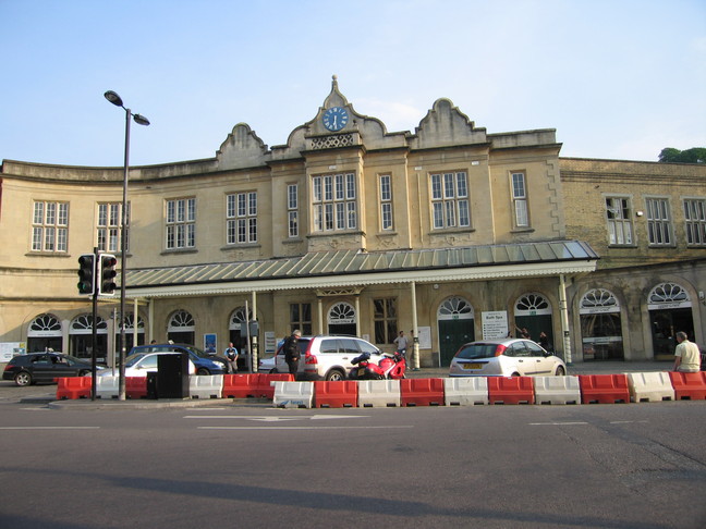 Bath Spa front