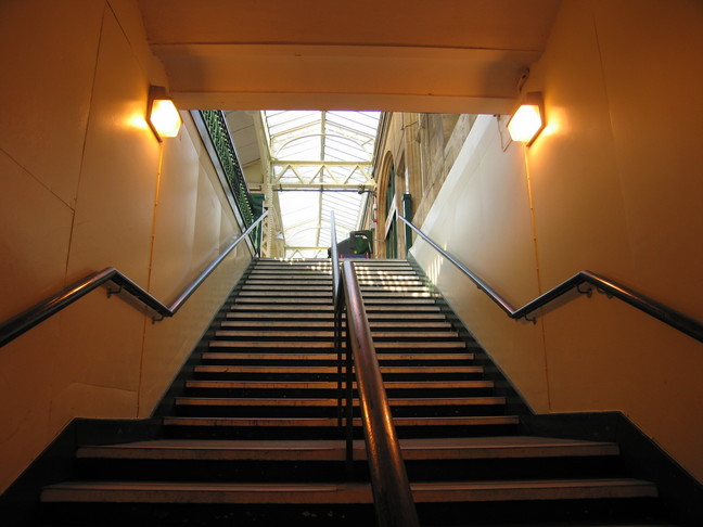 Emerging from the subway to
platform 1