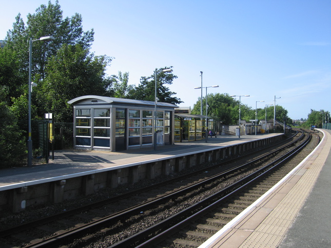 Bootle New Strand platform 2