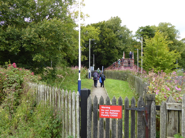 Brampton platform 2
entrance