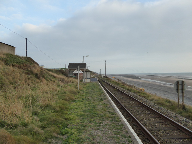 Braystones platform looking south