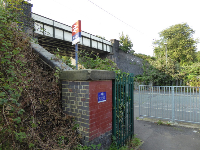 Burnage platform 2 Brayside Road entrance