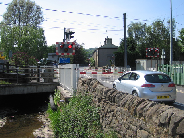 Cononley level crossing