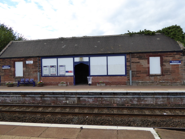 Dalston platform 2 building seen
from platform 1