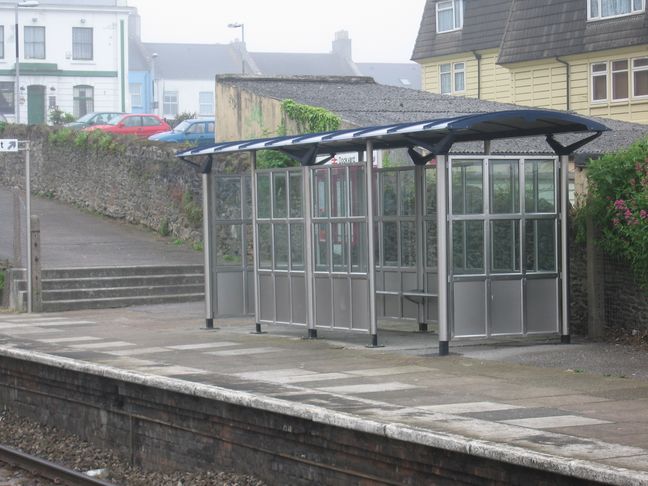 Dockyard platform 1 shelter