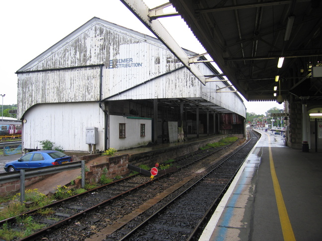 Exeter St Davids
disused buildings from platform 6