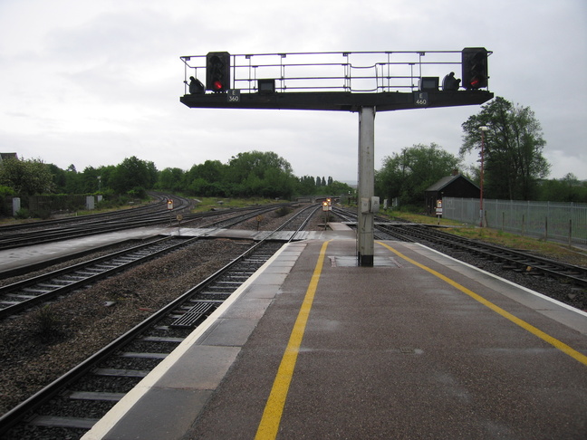 Exeter St Davids looking south