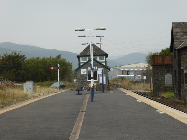 Foxfield platform looking north