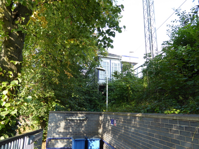 Gatley platform 1 supports