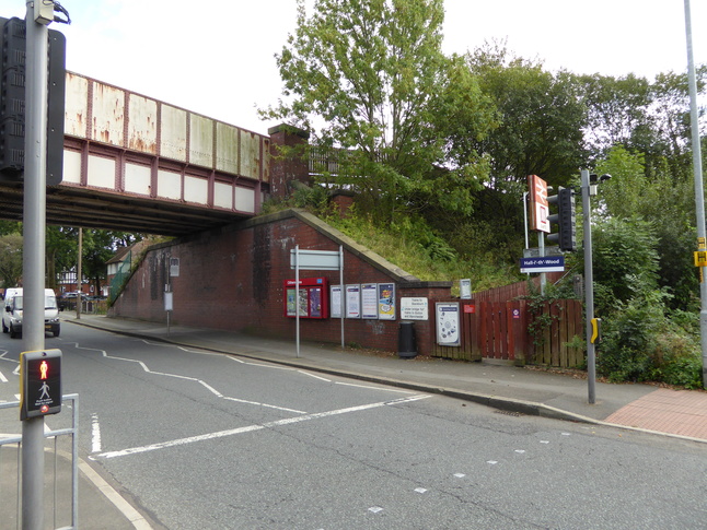 Hall-i'-th'-Wood platform 2 entrance