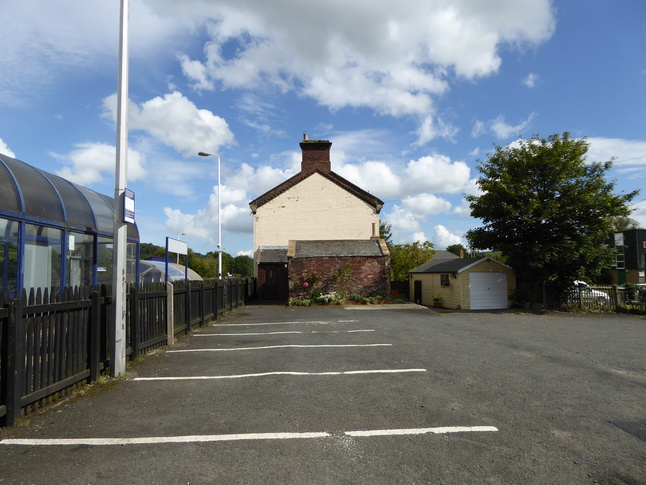 Haydon Bridge old building
side elevation