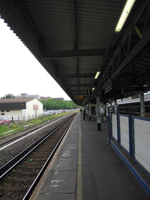 Haywards Heath platform 1