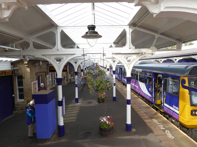 Hexham platform 2