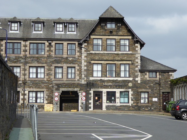 Kendal front, ground floor