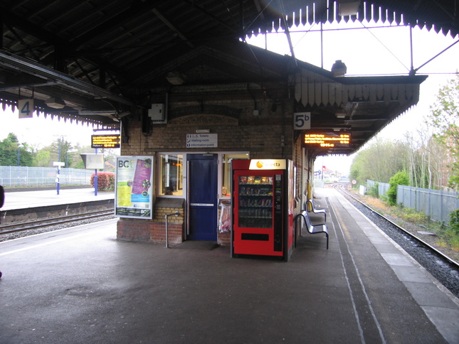 Maidenhead platforms 4 and 5
building