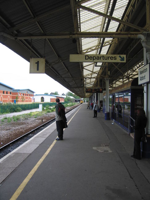 Newton Abbot platform 1