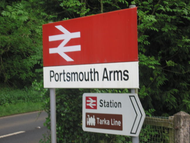 Portsmouth Arms sign