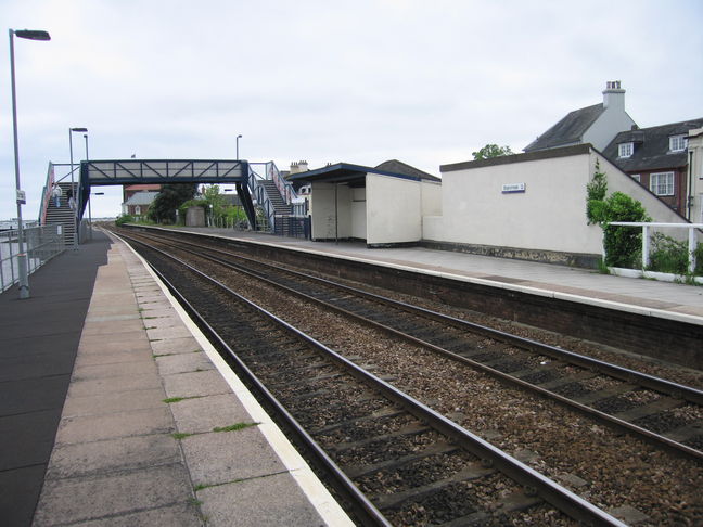 Starcross footbridge and building