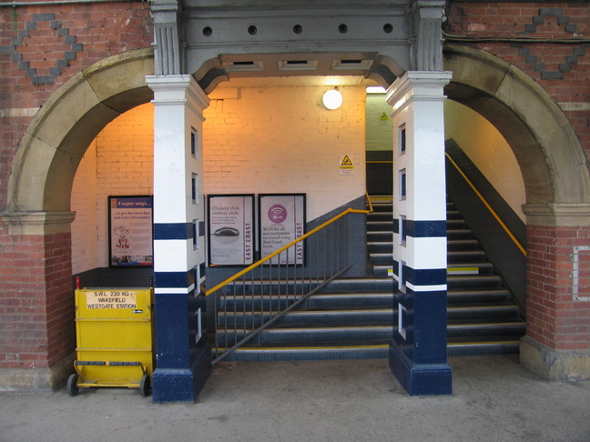Wakefield Westgate
platform 2 footbridge exit