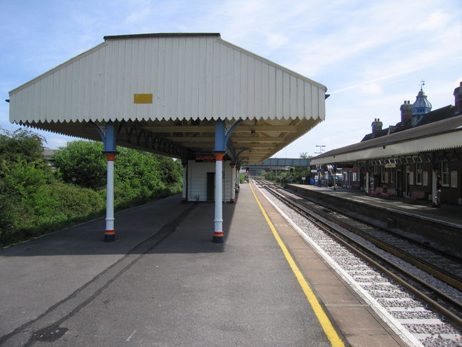 Wareham platform 1 canopy