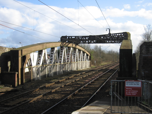 Anniesland looking south