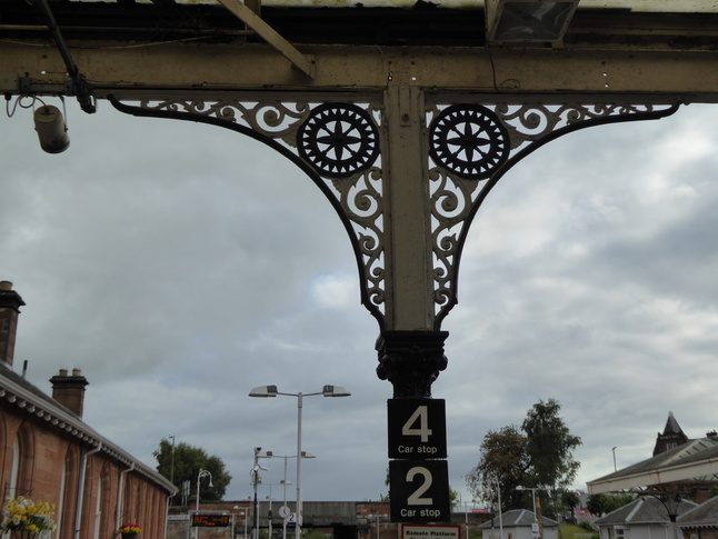 Dumfries platform 2 spandrels