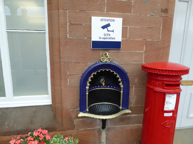 Dumfries platform 1 fountain