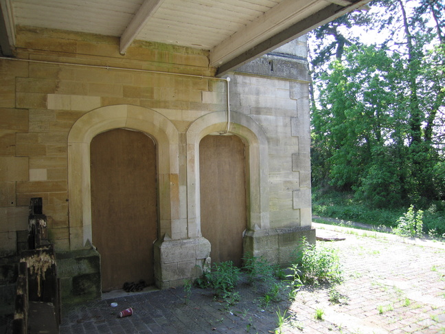 Kemble disused doors