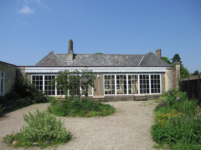 Kemble rear