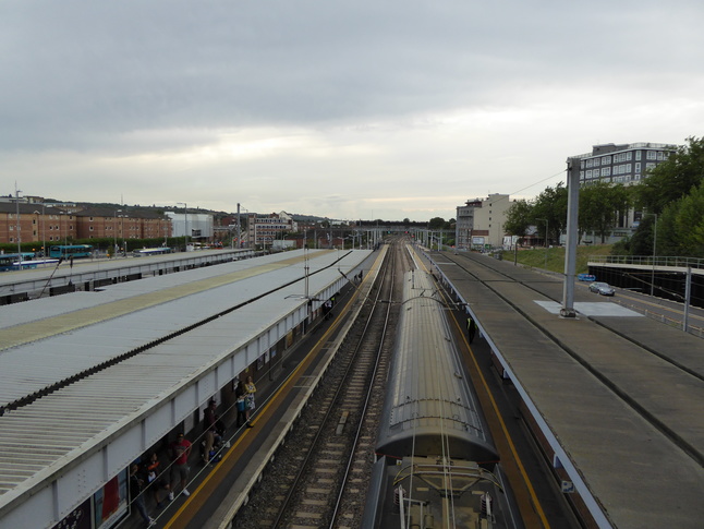 Luton looking west from bridge