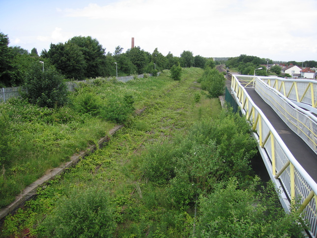 Aintree disused platforms looking
north