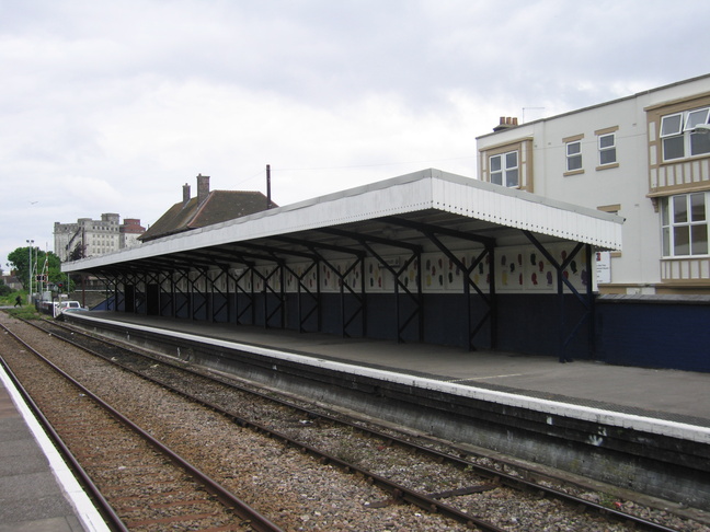 Avonmouth platform 2