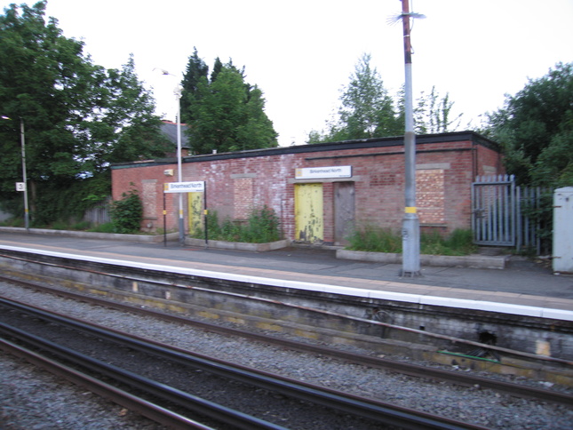 Birkenhead North platform 3
building