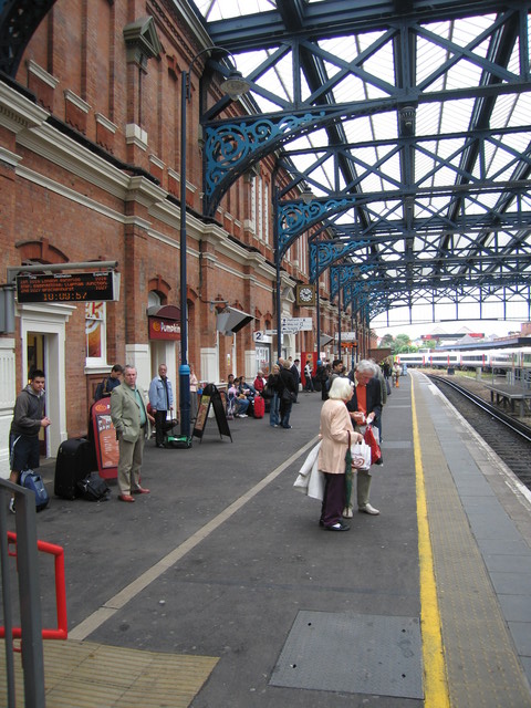 Bournemouth platform 2