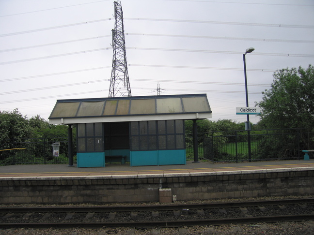 Caldicot Platform 1 shelter