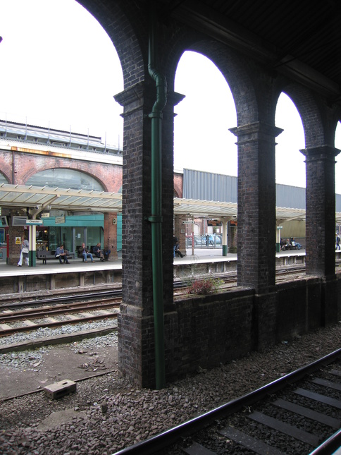 Chester platform 3 seen from
platform 4